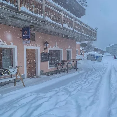 Appartement Heimelige Mit Sicht In Bergwelt