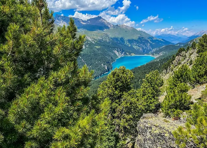 Heimelige Mit Sicht In Bergwelt *