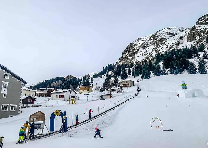 Heimelige Mit Sicht In Bergwelt Bivio