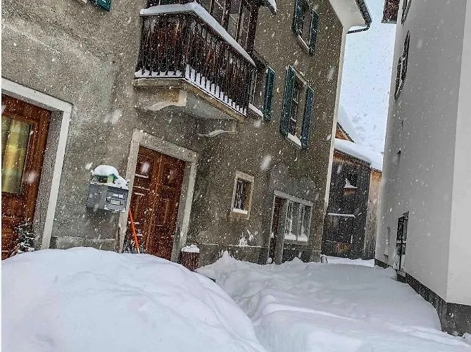 Heimelige Mit Sicht In Bergwelt *