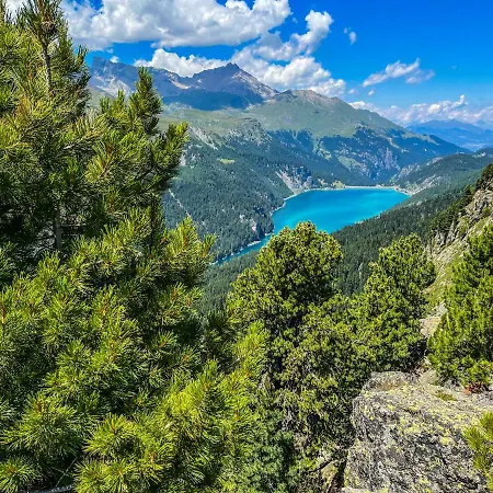 Heimelige Mit Sicht In Bergwelt *