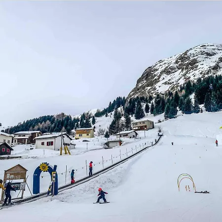 Heimelige Mit Sicht In Bergwelt Bivio